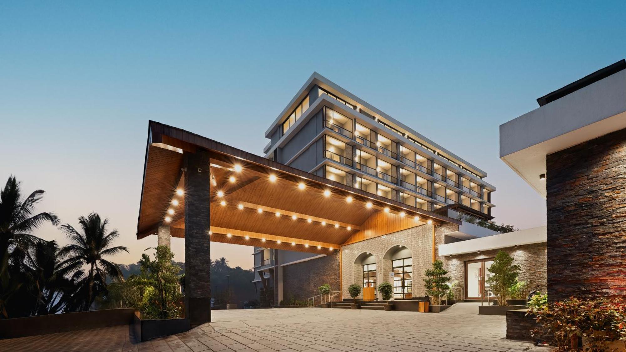 Cloud9 Sarovar Premiere Palomen Goa Palolem Exterior photo
